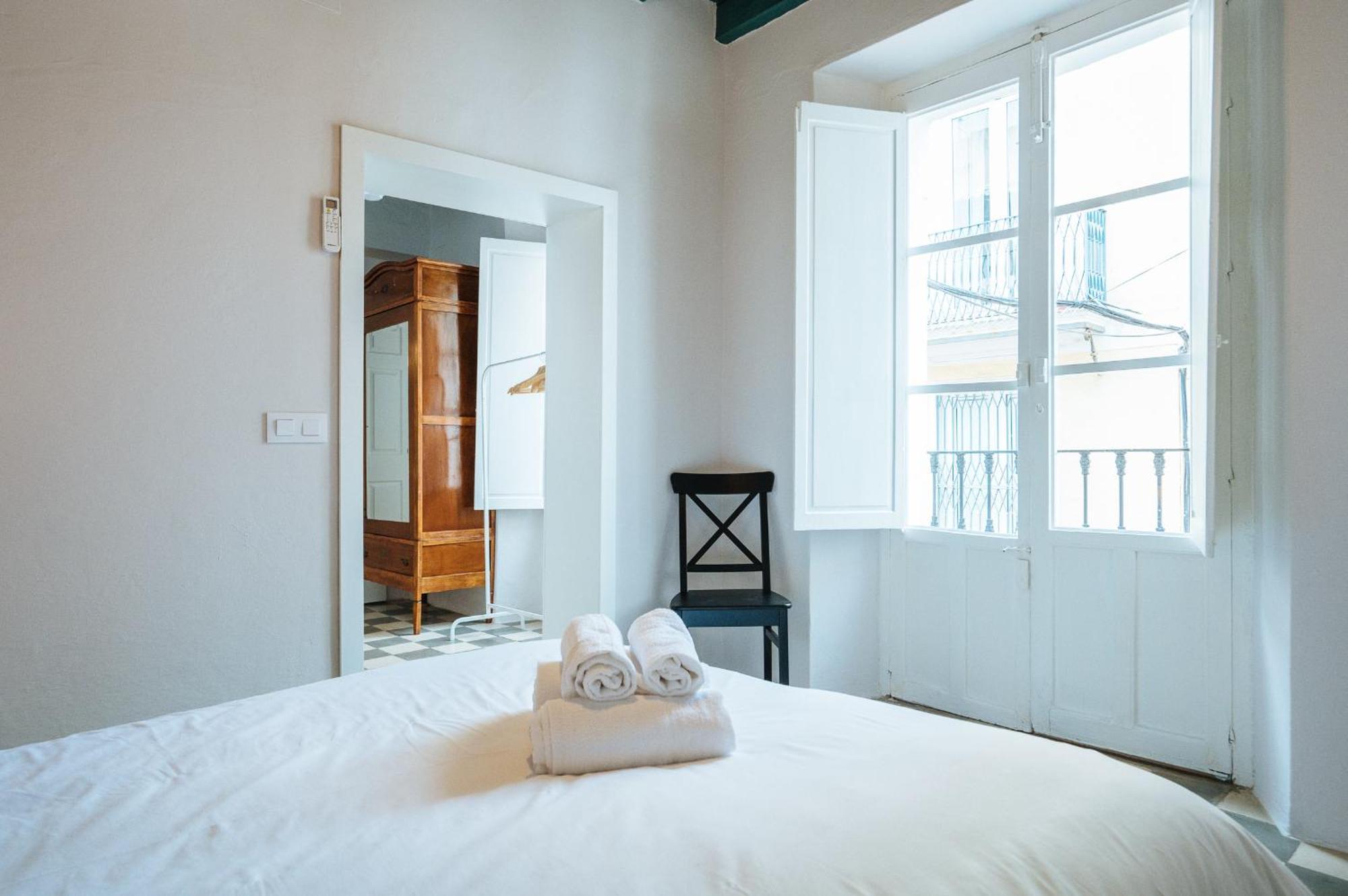 Independent Beautiful House Seville City Center With Private Parking ภายนอก รูปภาพ