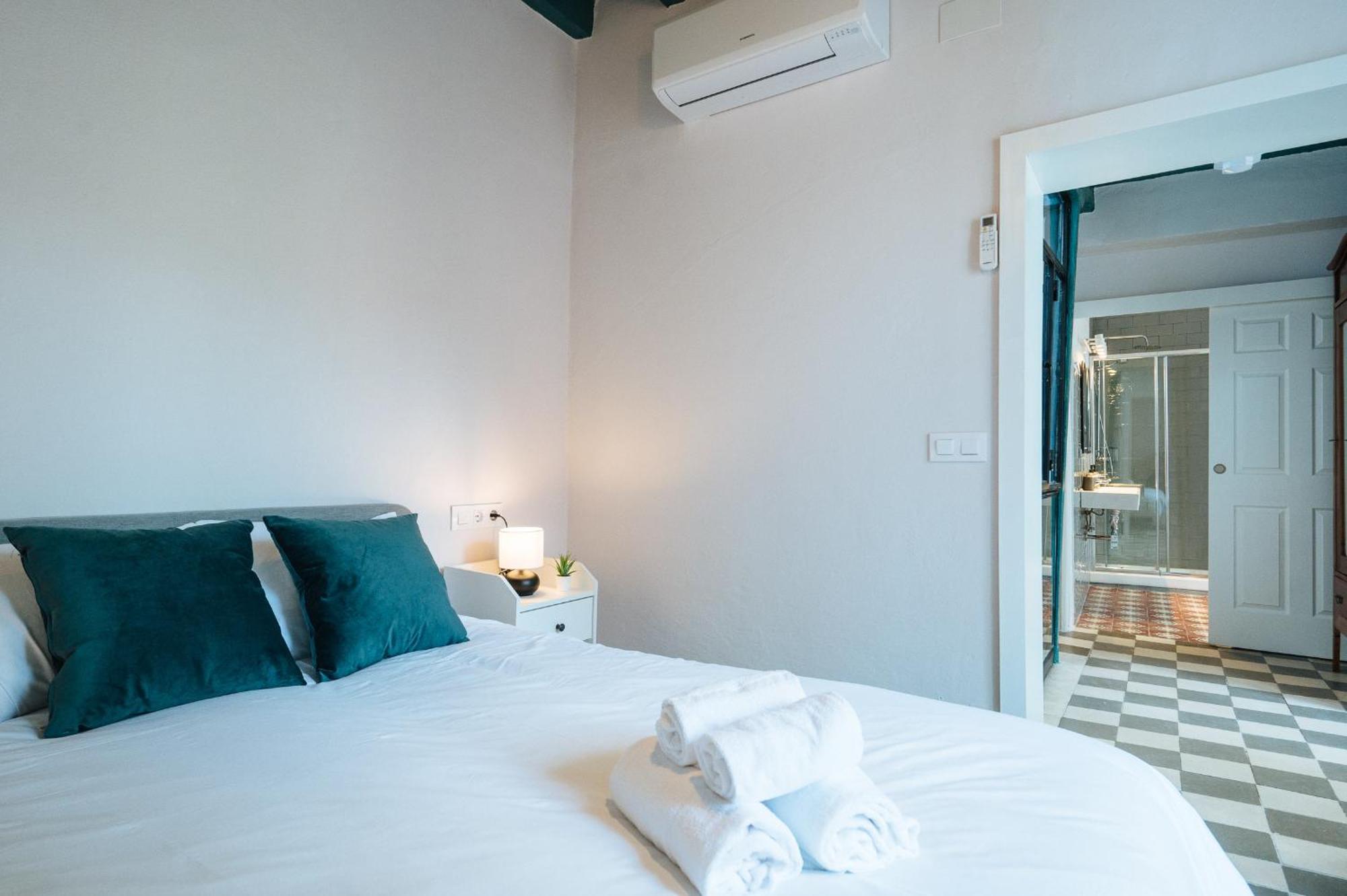 Independent Beautiful House Seville City Center With Private Parking ภายนอก รูปภาพ