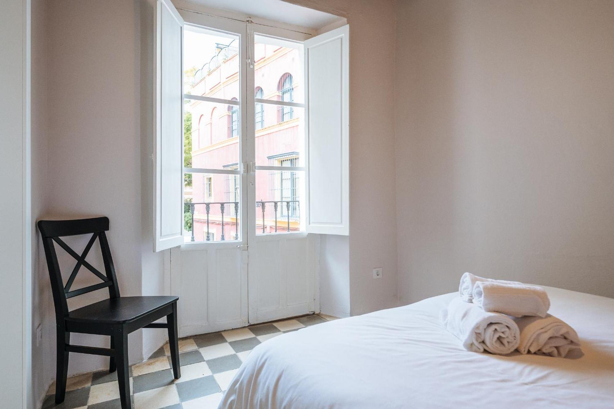 Independent Beautiful House Seville City Center With Private Parking ภายนอก รูปภาพ