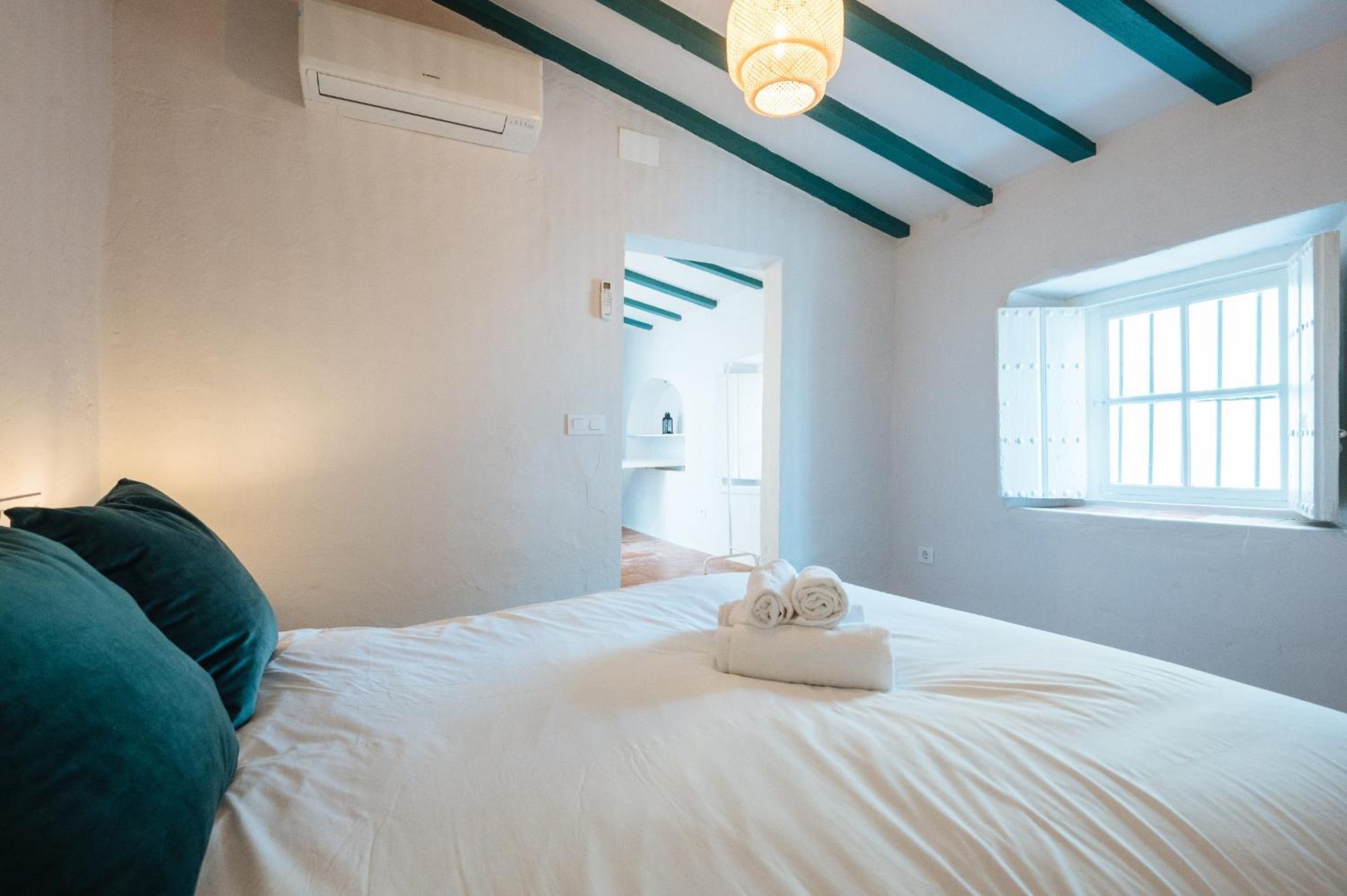 Independent Beautiful House Seville City Center With Private Parking ภายนอก รูปภาพ